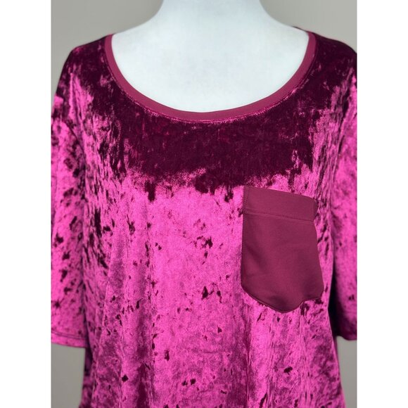 NEW Evri Top 1X Stretch Crushed Velvet Pocket Tee Shirt Magenta Pink Blouse Plus - Picture 3 of 9